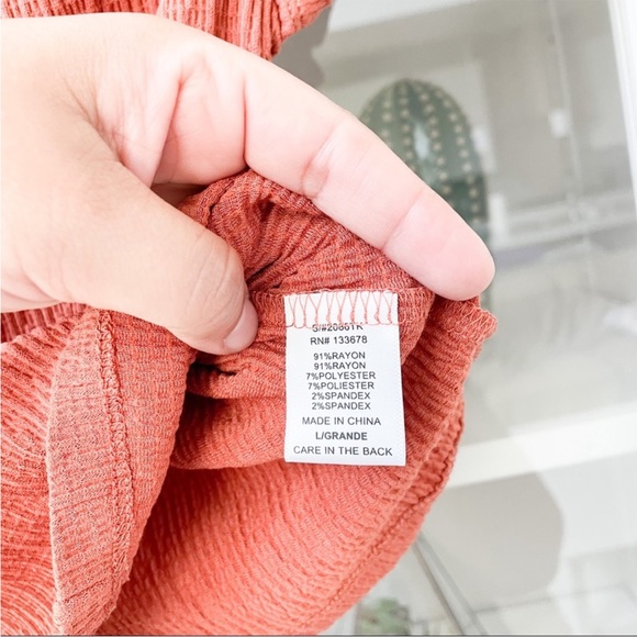 Love Tree Rust Crop Top - Picture 3 of 5